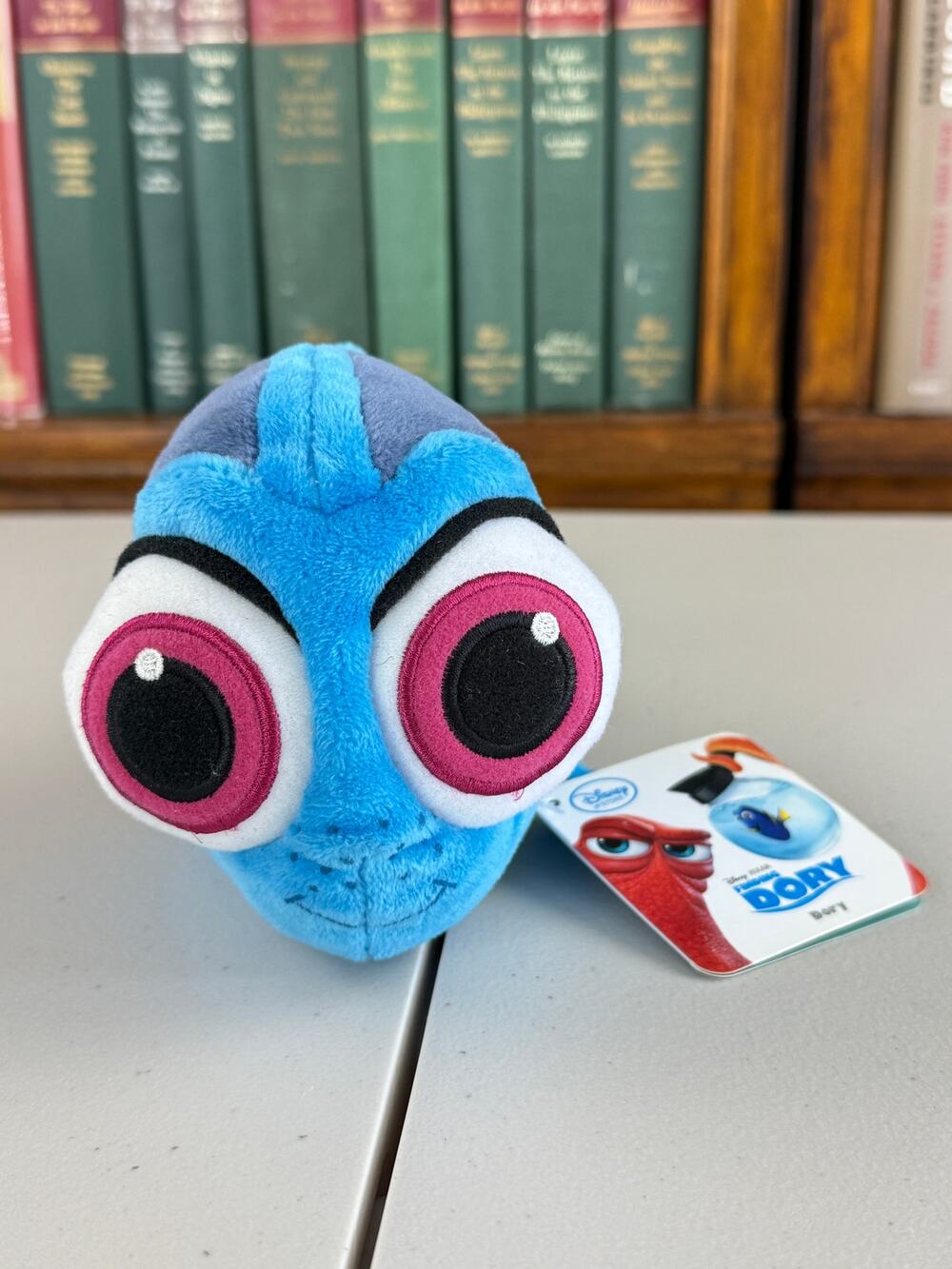 NWT Baby Dory Finding Nemo Disneyland Paris Plush Stuffed Toy 2016